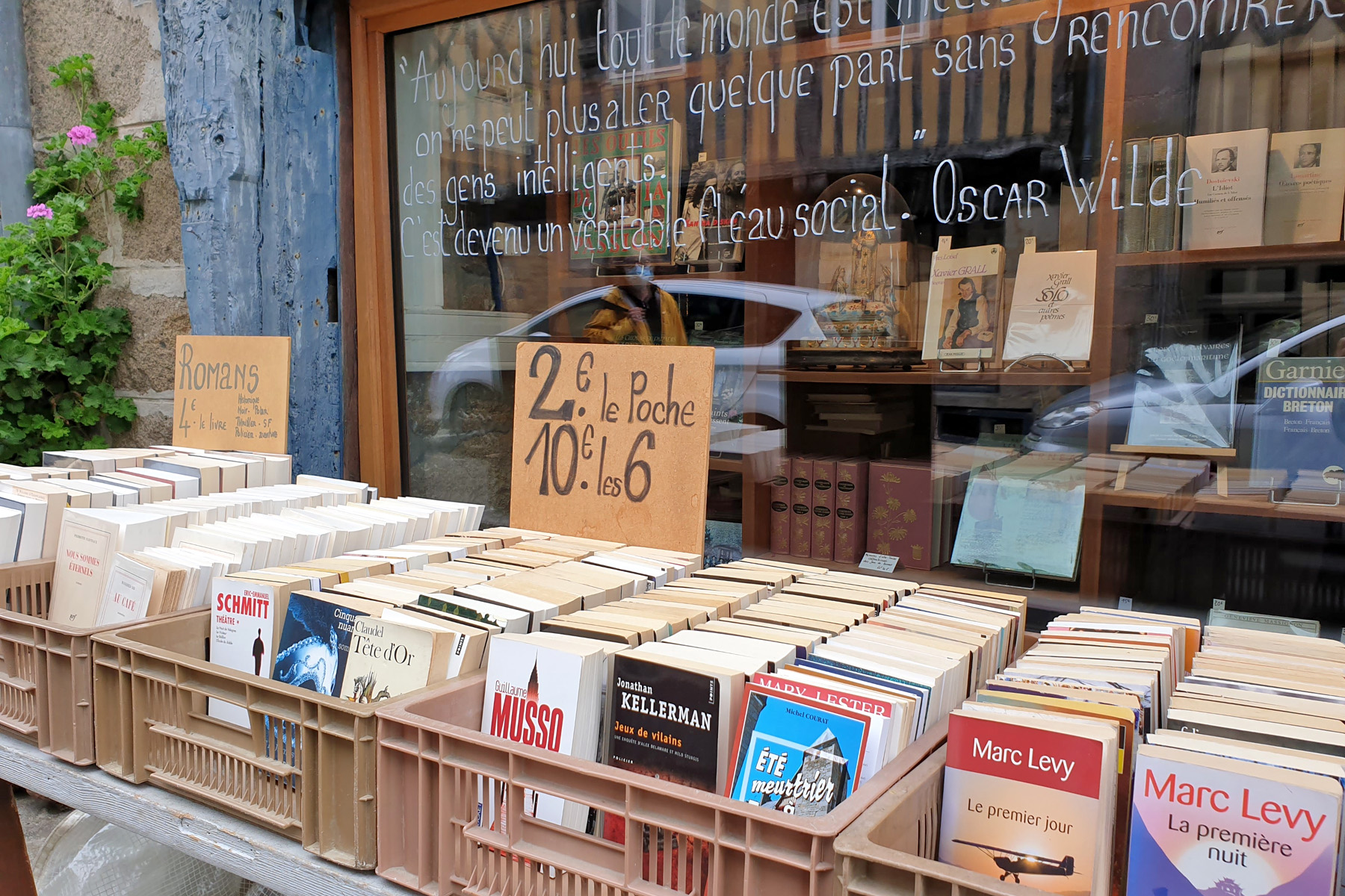 Bücherflohmarkt