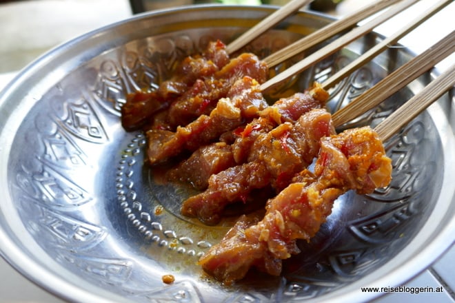 Hühner-Sate Hühner-Sate